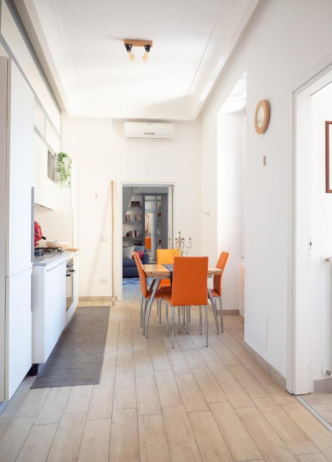 The Heart Of Naples - Neapolitana Apartment Luaran gambar