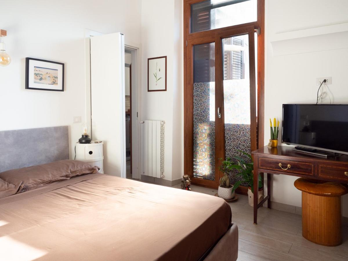 The Heart Of Naples - Neapolitana Apartment Luaran gambar