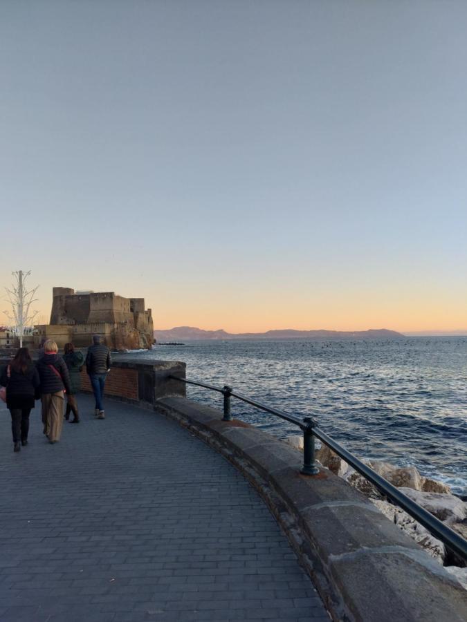 The Heart Of Naples - Neapolitana Apartment Luaran gambar